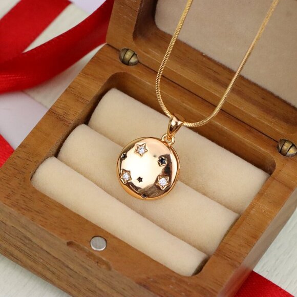 "Celestial Starry Moon Rose Gold Pendant Round Charm, XPPT1598 - Picture 7 of 13